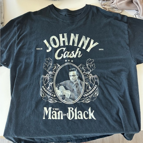 Graphic Tee: Johnny Cash - Picture 1 of 2
